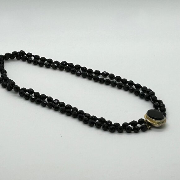 Vintage Glass Beaded Necklace Black Handknotted With Gold-Tone Oval Clasp 1950 - - Picture 2 of 13